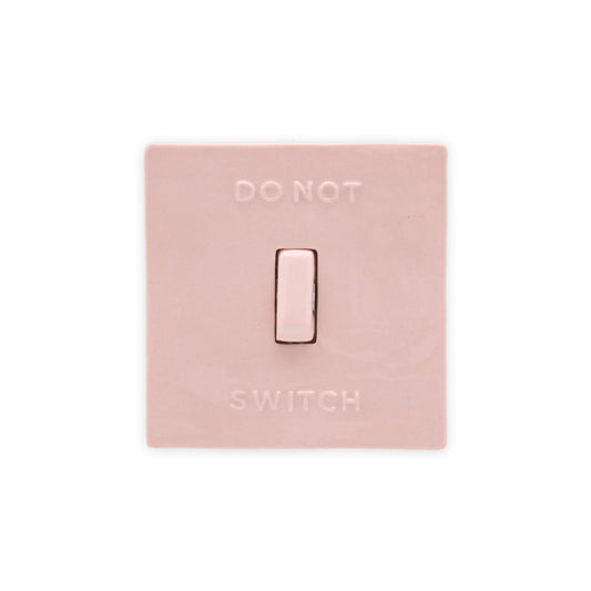 THE USELESS BUTTON - Square